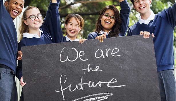school-g6610eb75b_1920.jpg